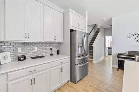 Kitchen - 1270 Fox Hedge Ln, Saint Cloud, FL 34771 photo 4 of 4