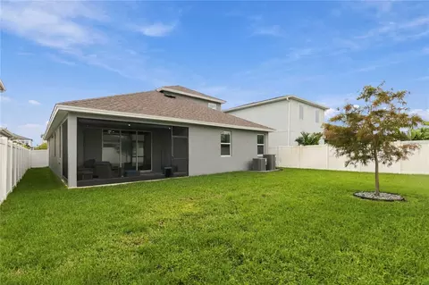 Exterior - 1270 Fox Hedge Ln, Saint Cloud, FL 34771 photo 8 of 8
