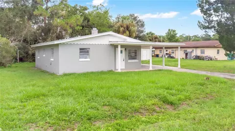 Exterior - 504 S Moore St, Bunnell, FL 32110 photo 5 of 6