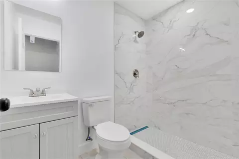Bath - 504 S Moore St, Bunnell, FL 32110 photo 1 of 2