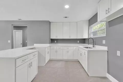 Kitchen - 504 S Moore St, Bunnell, FL 32110 photo 1 of 5
