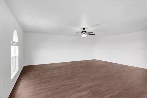Living - 401 Blake Ave, Davenport, FL 33897 photo 4 of 6