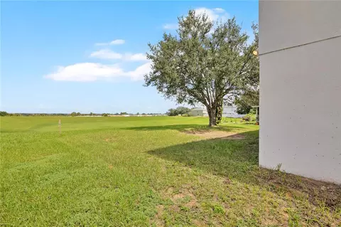 Exterior - 401 Blake Ave, Davenport, FL 33897 photo 4 of 6
