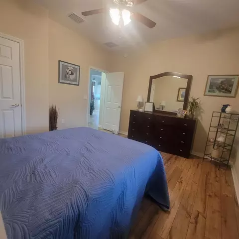 Bedroom - 9302 SE 120th Loop, Summerfield, FL 34491 photo 4 of 4