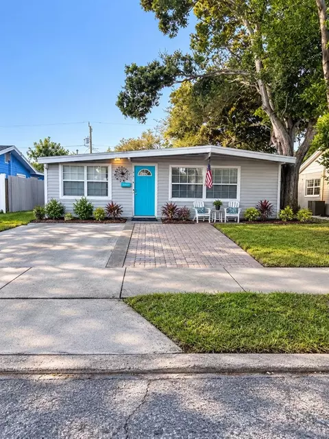 4218 12th Ave N, Saint Petersburg, FL 33713