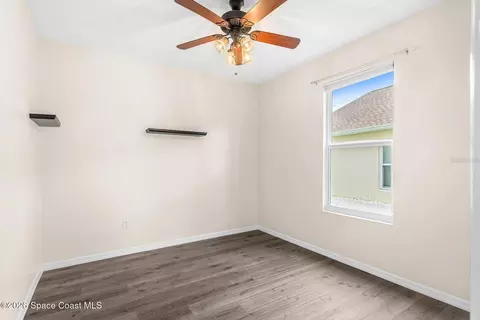 Bedroom - 981 Shaw Cir, Melbourne, FL 32940 photo 1 of 6