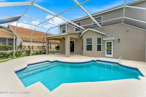 Exterior - 981 Shaw Cir, Melbourne, FL 32940 photo 4 of 6