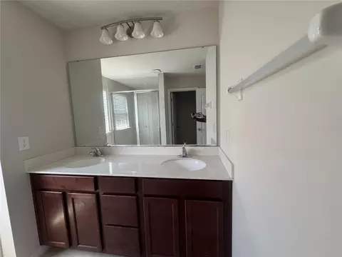 Bath - 3966 Crawley Down Loop, Sanford, FL 32773 photo 2 of 6
