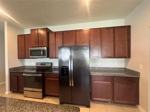 Kitchen - 3966 Crawley Down Loop, Sanford, FL 32773 photo 3 of 3
