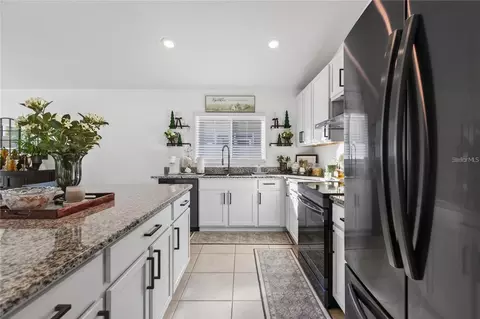 Kitchen - 3045 Sweet Acres Pl, Saint Cloud, FL 34772 photo 2 of 5