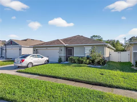 Exterior - 3045 Sweet Acres Pl, Saint Cloud, FL 34772 photo 2 of 3