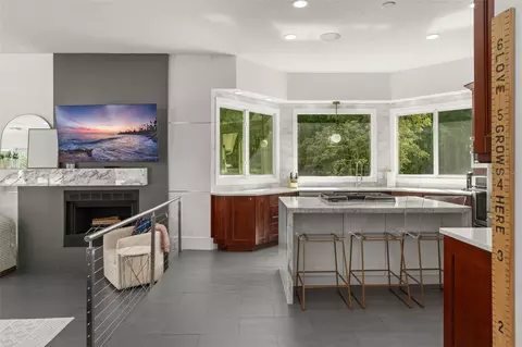 Kitchen - 9019 Spence Ct, Gotha, FL 34734 photo 1 of 7