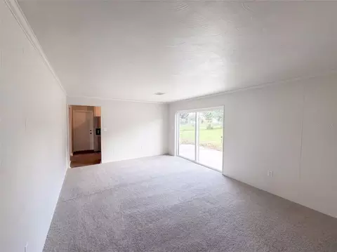 Living - 4427 Pinebrooke Pl, Dover, FL 33527 photo 3 of 3