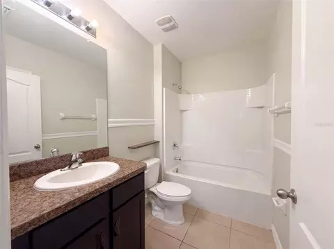 Bath - 4269 Bramblewood Loop, Spring Hill, FL 34609 photo 2 of 3