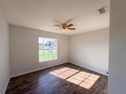 Bedroom - 6041 Parnell Ave, Spring Hill, FL 34608 photo 4 of 8