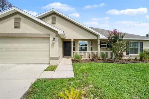 Exterior - 2363 Ring Rd, Spring Hill, FL 34609 photo 5 of 11