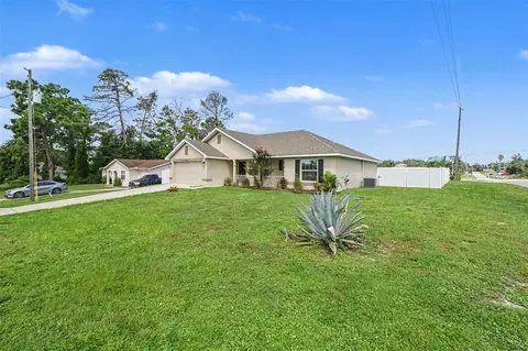 Exterior - 2363 Ring Rd, Spring Hill, FL 34609 photo 4 of 11