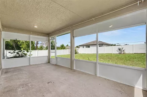 Exterior - 2363 Ring Rd, Spring Hill, FL 34609 photo 8 of 11