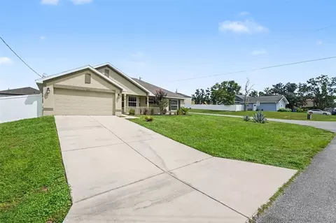 Exterior - 2363 Ring Rd, Spring Hill, FL 34609 photo 3 of 11
