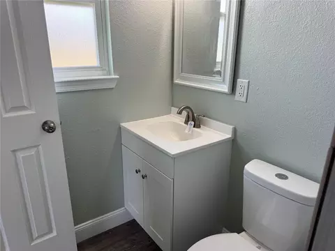Bath - 26 Spring Loop Cir, Ocala, FL 34472 photo 1 of 4