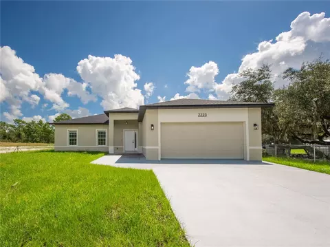 2223 Lemon Dr, Lake Wales, FL 33898
