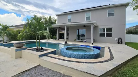 Exterior - 1365 Garrett Gilliam Dr, Ocoee, FL 34761 photo 4 of 6
