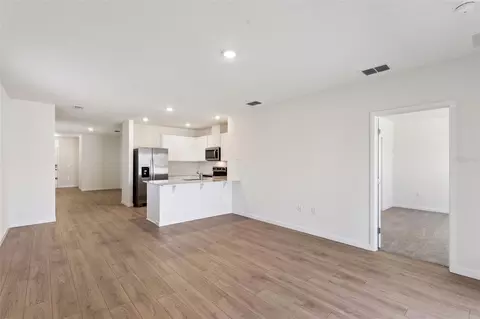 Living - 3333 Spineywood Dr, Ocoee, FL 34761 photo 5 of 7
