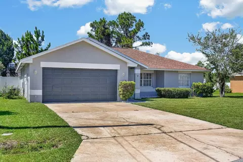 7 Brownstone Ln, Palm Coast, FL 32137