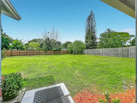 Exterior - 2708 Reed Ave, Melbourne, FL 32901 photo 6 of 15