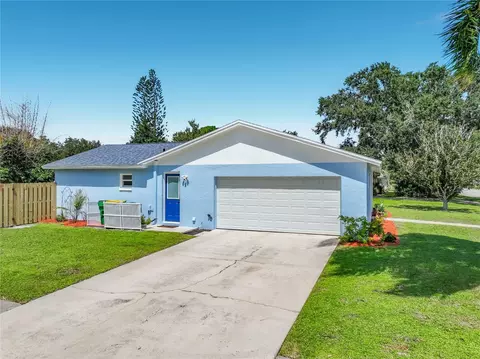 Exterior - 2708 Reed Ave, Melbourne, FL 32901 photo 9 of 15