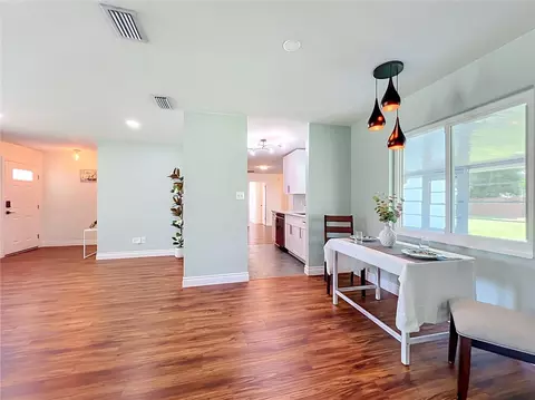 Dining - 2708 Reed Ave, Melbourne, FL 32901 photo 2 of 2
