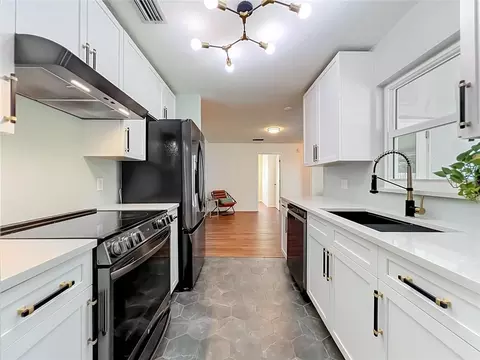Kitchen - 2708 Reed Ave, Melbourne, FL 32901 photo 1 of 4