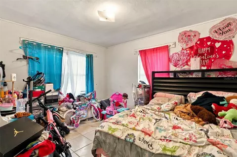 Bedroom - 2410 Myrtle Ave, Mims, FL 32754 photo 2 of 2