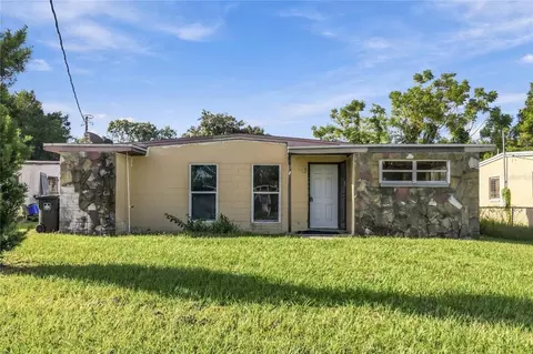 4058 Shellman St, Orlando, FL 32811