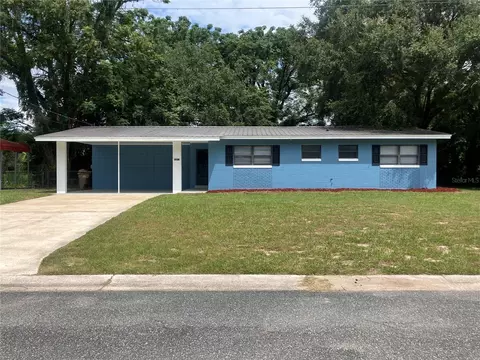 2013 Live Oak Dr, Fruitland Park, FL 34731