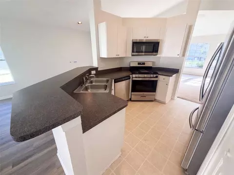 Kitchen - 16005 Stags Leap Dr, Lutz, FL 33559 photo 1 of 2