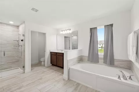 Bath - 5053 Rhea Dr, Saint Cloud, FL 34772 photo 3 of 8