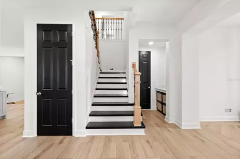 Entry Way - 5053 Rhea Dr, Saint Cloud, FL 34772 photo 4 of 9