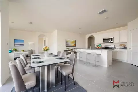 Dining - 2723 Sunkissed Dr, Saint Cloud, FL 34771 photo 2 of 3