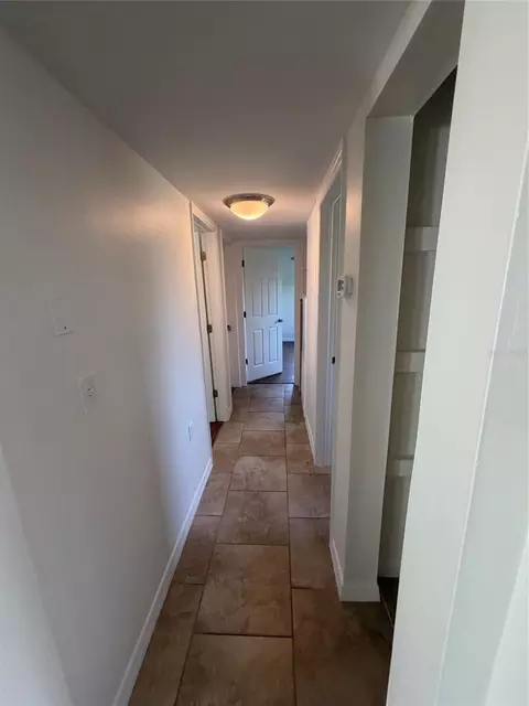 Entry Way - 303 Windemere Ave, Eustis, FL 32726 photo 1 of 2