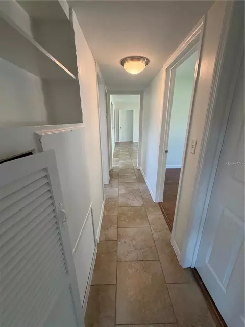 Entry Way - 303 Windemere Ave, Eustis, FL 32726 photo 2 of 2