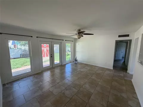 Living - 303 Windemere Ave, Eustis, FL 32726 photo 3 of 3
