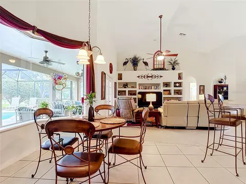 Dining - 5243 Hammock Pointe Ct, Saint Cloud, FL 34771 photo 5 of 5