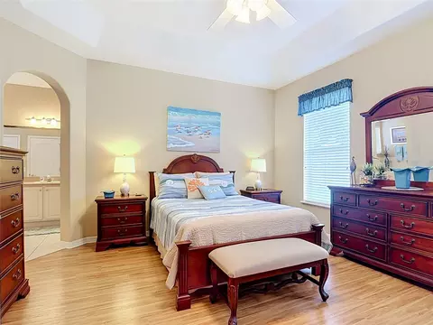 Bedroom - 5243 Hammock Pointe Ct, Saint Cloud, FL 34771 photo 7 of 9