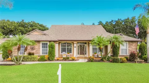 Exterior - 5243 Hammock Pointe Ct, Saint Cloud, FL 34771 photo 4 of 16