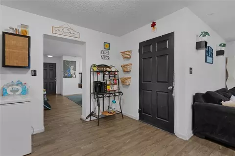 Entry Way - 1124 N Grant Ave, Mount Dora, FL 32757 photo 1 of 1