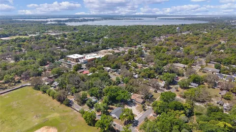 View/Area - 1124 N Grant Ave, Mount Dora, FL 32757 photo 2 of 6