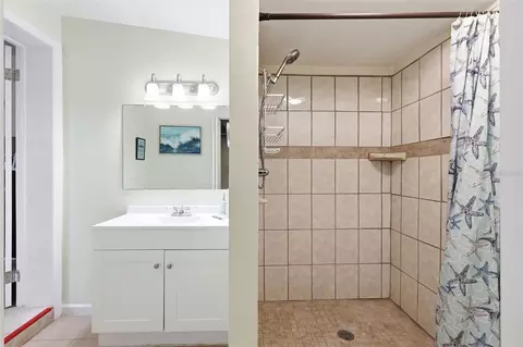 Bath - 159 Laurie Dr, Ormond Beach, FL 32176 photo 2 of 2