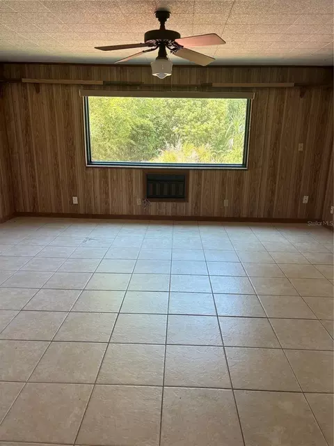 Living - 3415 Mary Ln, Mount Dora, FL 32757 photo 1 of 1