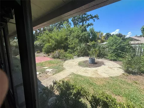 Exterior - 3415 Mary Ln, Mount Dora, FL 32757 photo 2 of 5